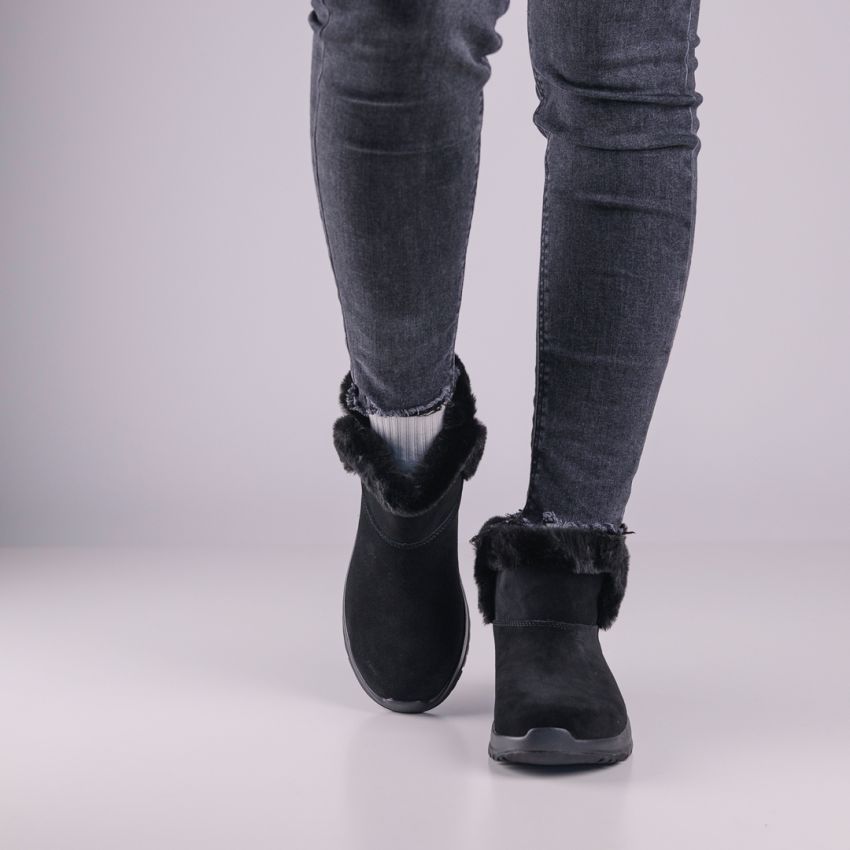 Skechers On The Go Stellar - Cozy Step vízlepergető fekete női bokacsizma