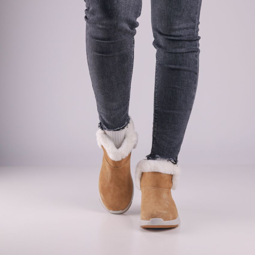 Skechers On The Go Stellar - Cozy Step vízlepergető barna női bokacsizma