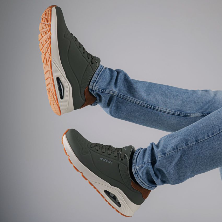 Skechers Uno - Suited On Air keki férfi cipő