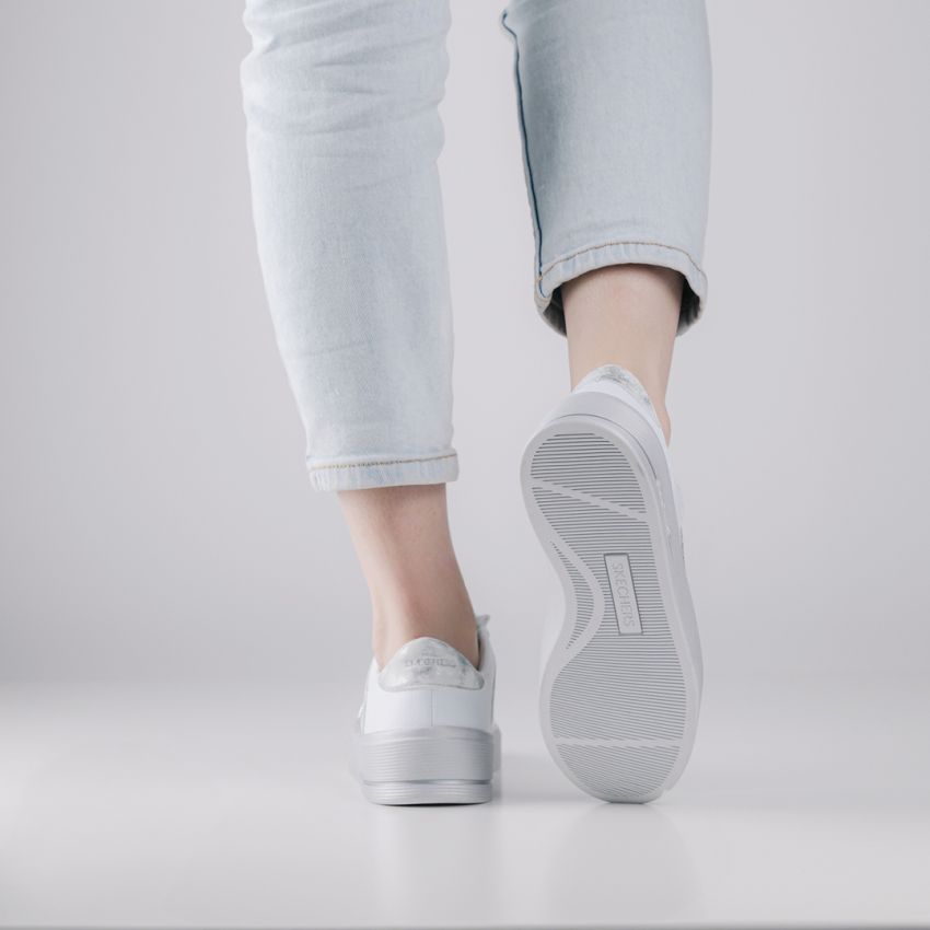 Skechers Hiland - Quite Chic fehér női cipő