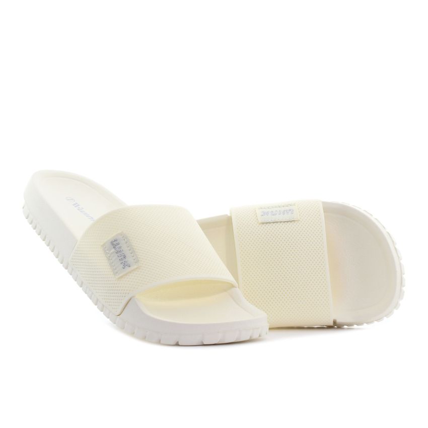 Wink - Echis törtfehér női papucs