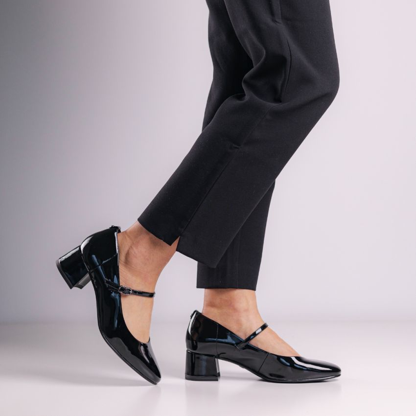 Tamaris fekete női magassarkú