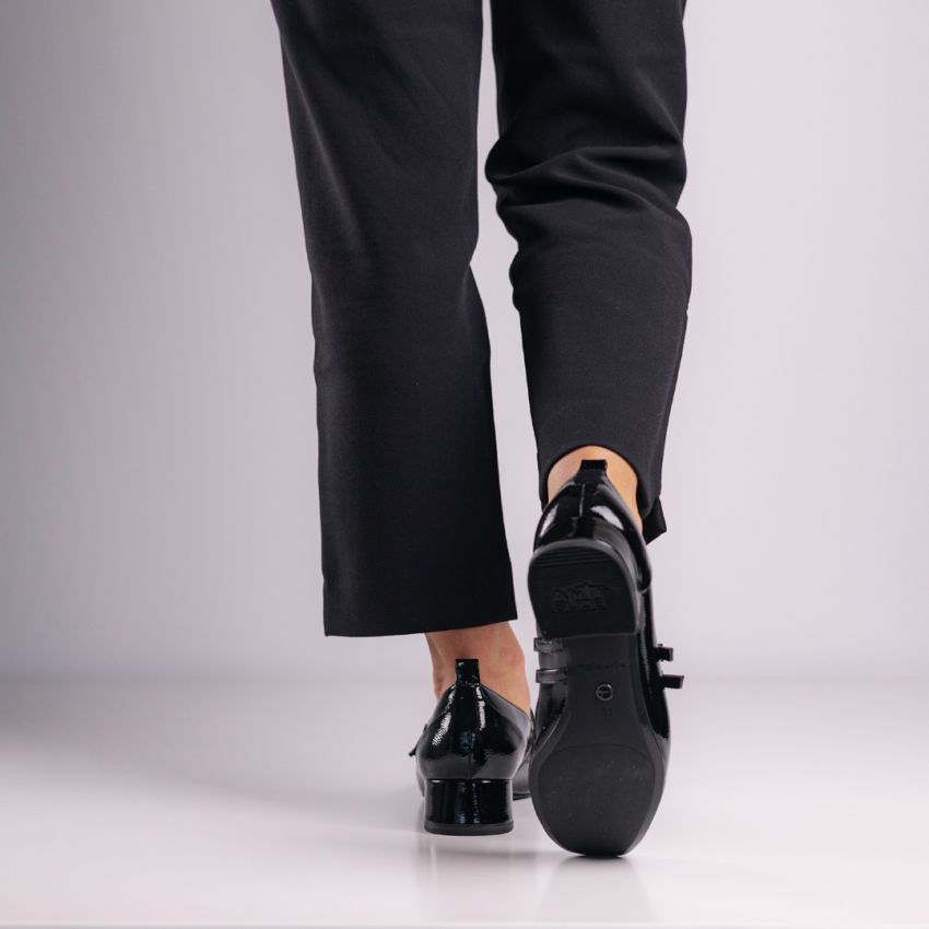 Tamaris fekete női magassarkú