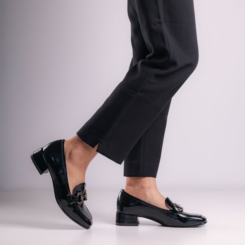 Tamaris fekete női cipő