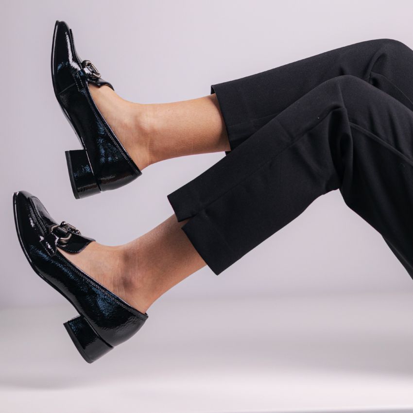 Tamaris fekete női cipő