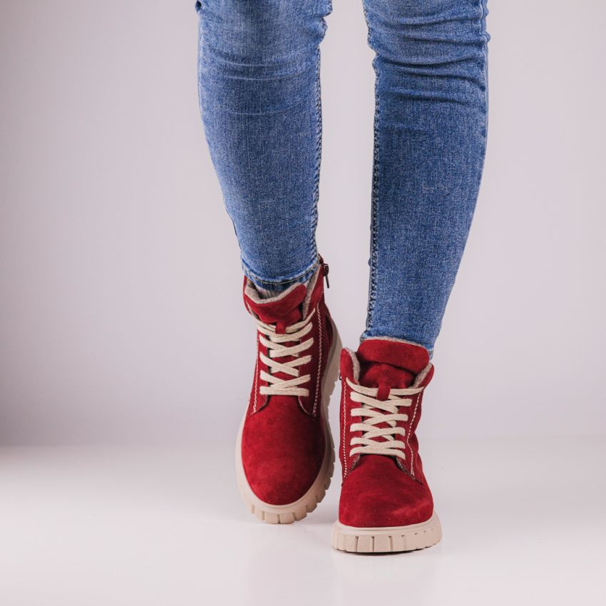 Tamaris bordó női bakancs