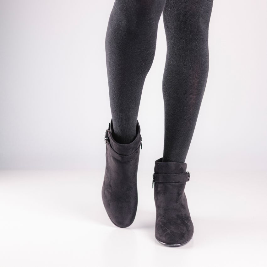 Tamaris fekete női bokacsizma