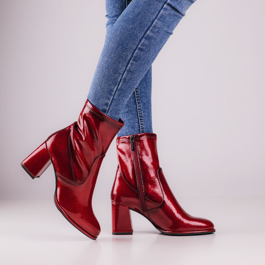 Tamaris bordó női bokacsizma