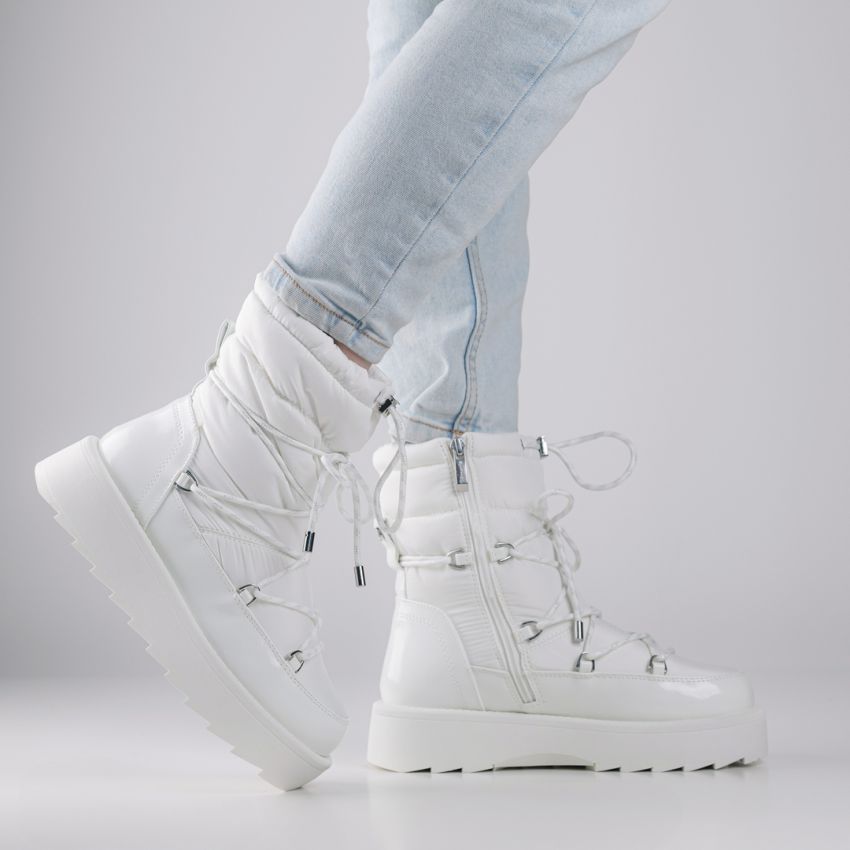 Tamaris fehér női csizma