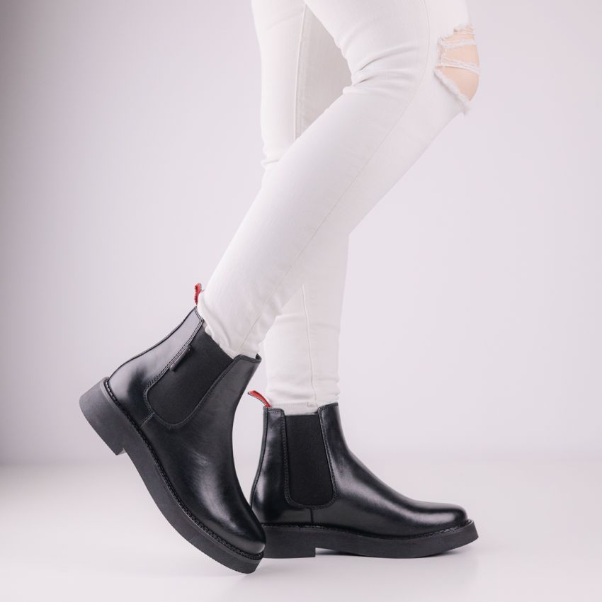 Tommy Hilfiger TJW Chelsea Flatform fekete női bokacsizma