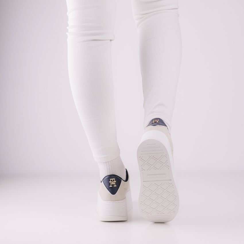 Tommy Hilfiger TH Platform bézs női cipő