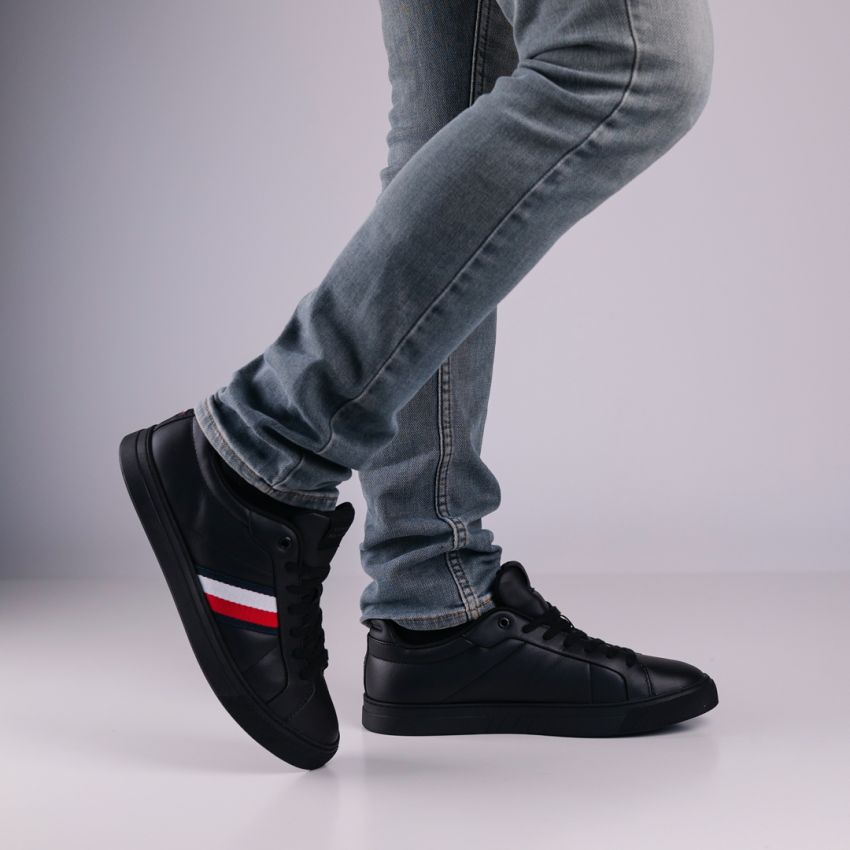 Tommy Hilfiger Icon Court fekete férfi cipő