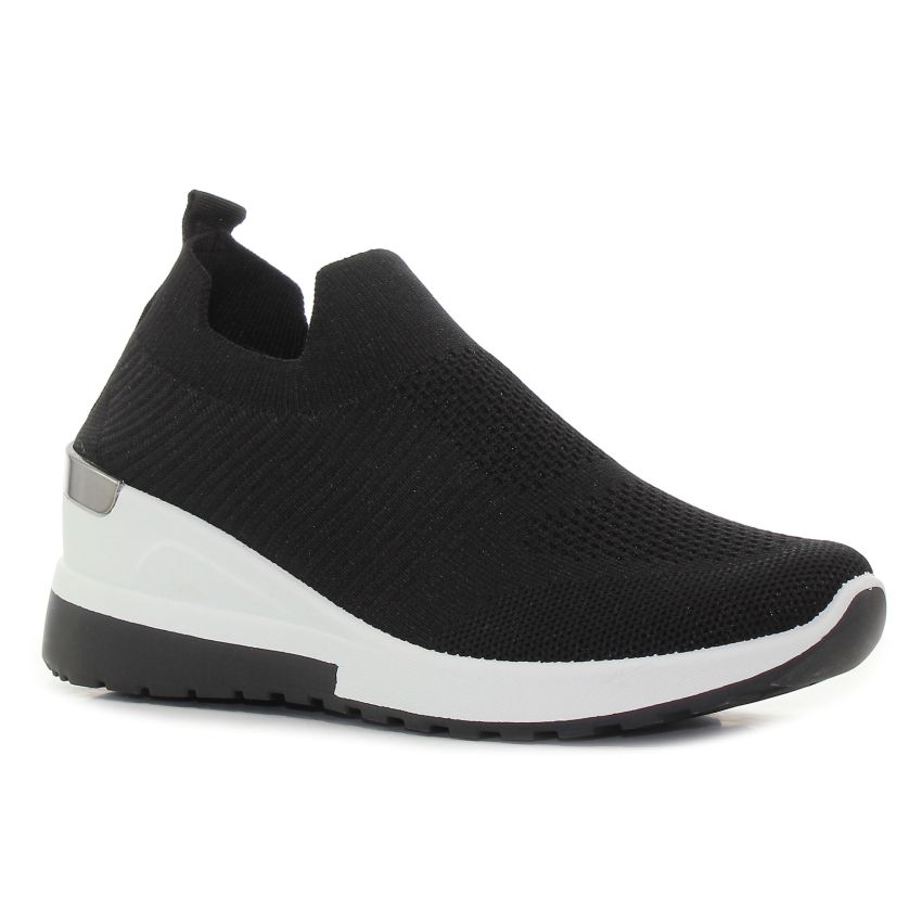 Bosido Meana fekete női bebújós cipő