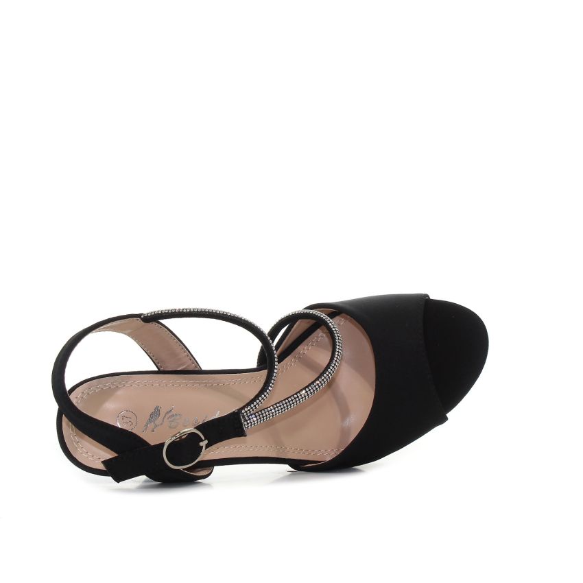 Bosido Dorina fekete női magassarkú