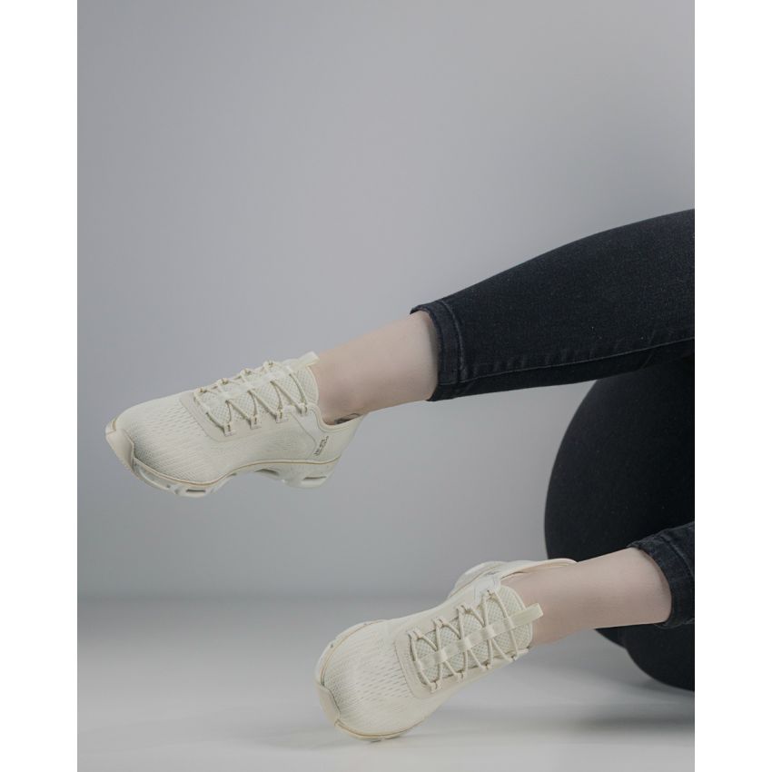 Skechers Slip-Ins - Glide - Step Gratify - Pace bézs női cipő