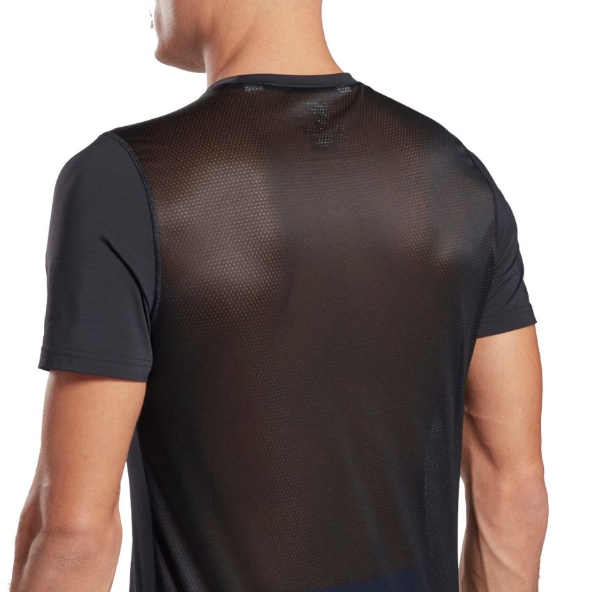 Reebok Activchill fekete férfi rövidujjú