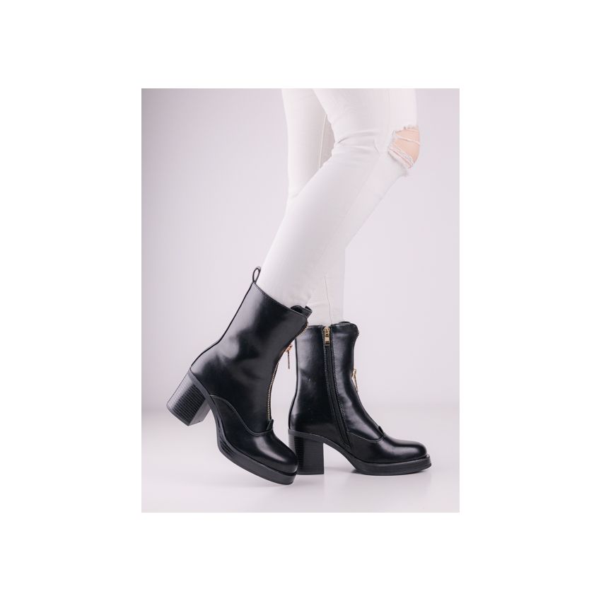 Yolera - Wesa fekete női csizma