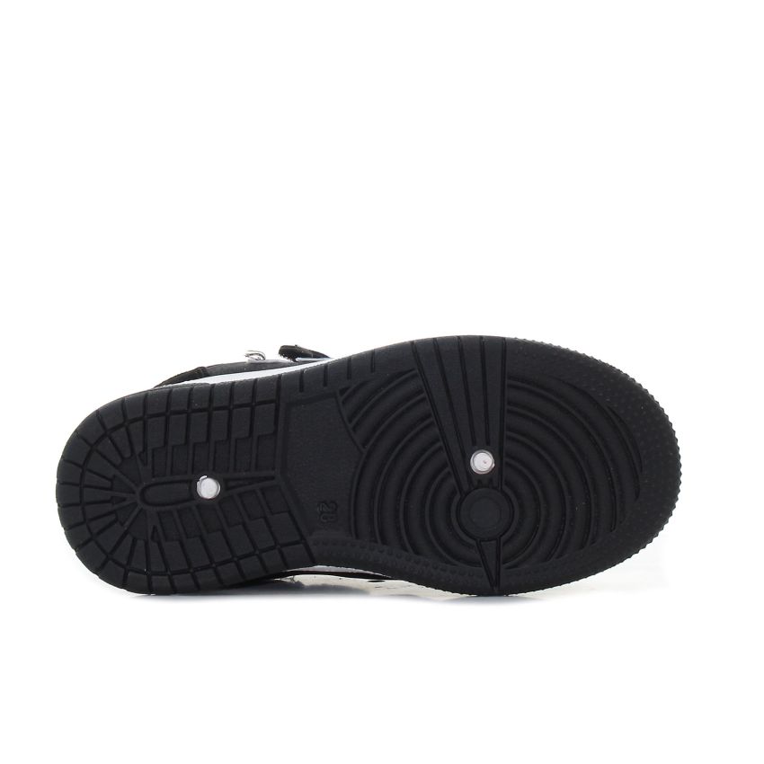 Borgo CSCK - IV fekete gyerek cipő