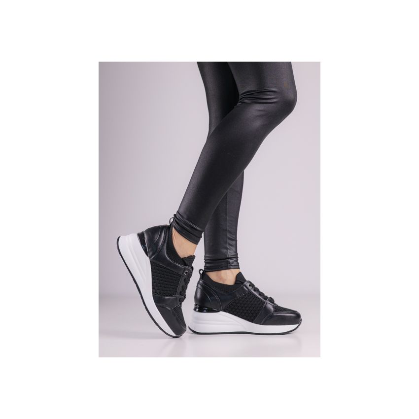 Yolera - Timee fekete női cipő